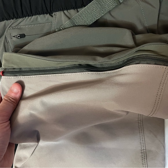 Eddie Bauer Climatrail Zip off hiking pants shorts - Picture 5 of 11